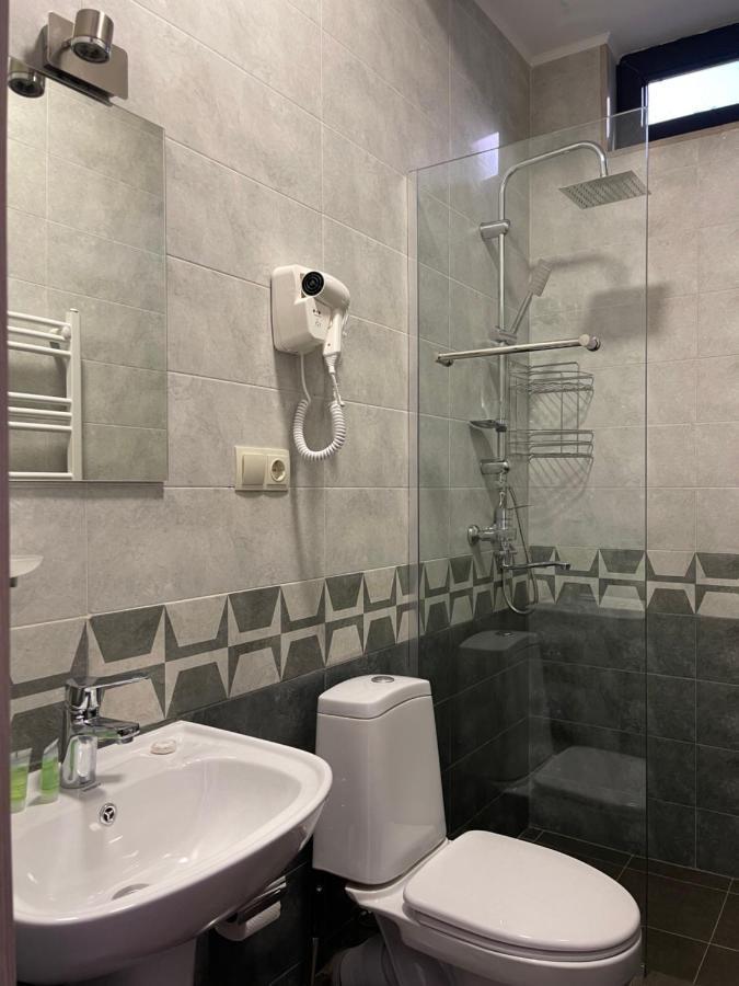 Art Family Hotel Tbilisi Værelse billede